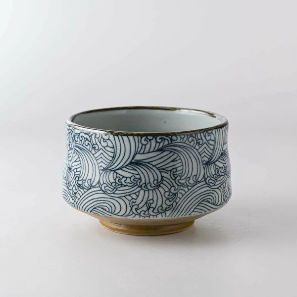 Aranami Waves Pattern Matcha Bowl in Wooden Gift Box - Image 2