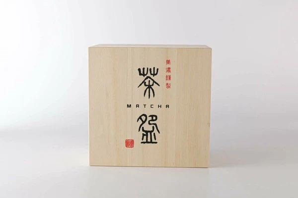 Aranami Waves Pattern Matcha Bowl in Wooden Gift Box - Image 6