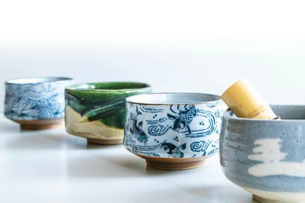Carp in Waves Pattern Matcha Bowl in Wooden Gift Box - Image 8