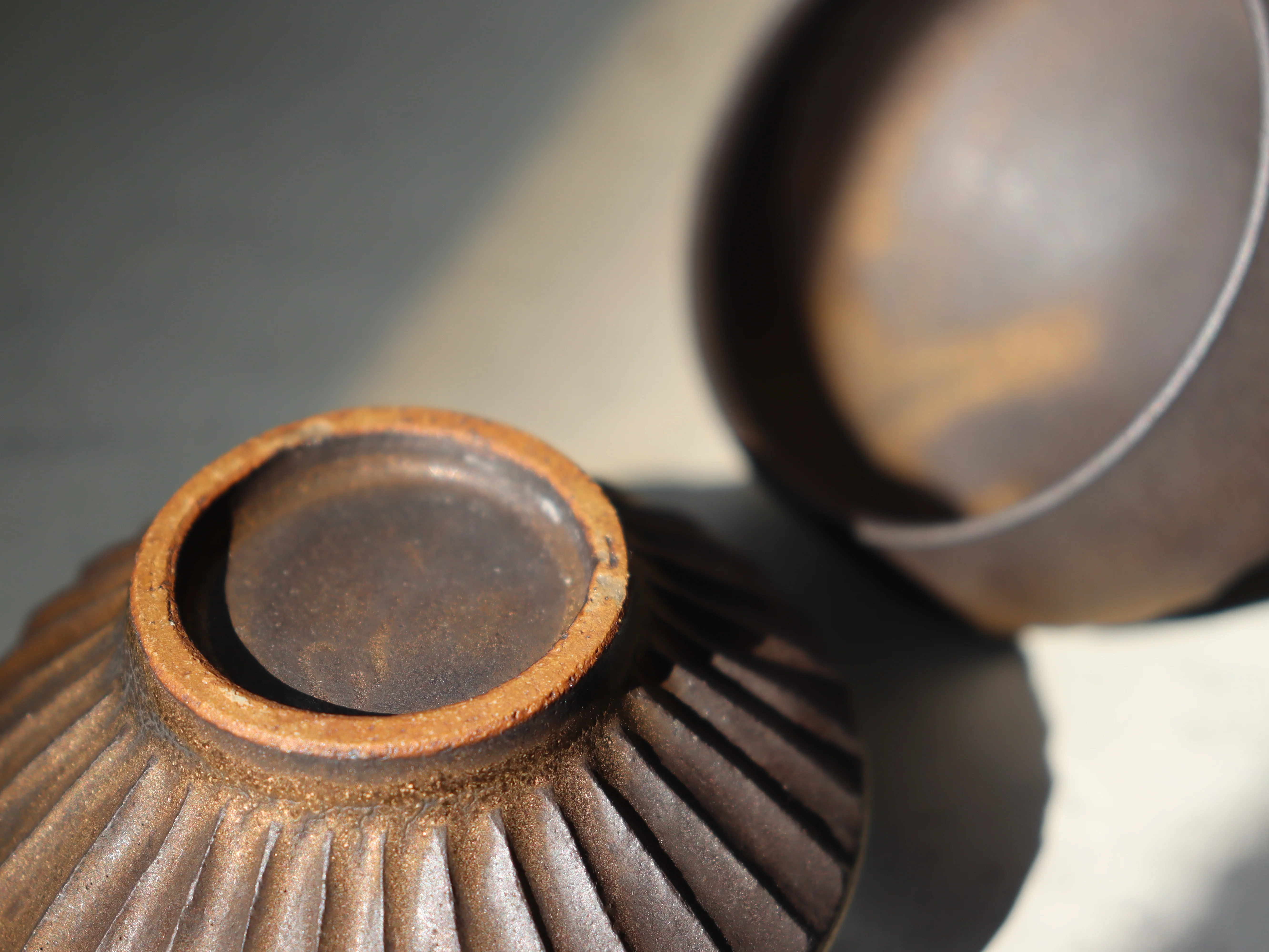 Emui: Handmade Bronzed Guinomi Cup - Image 3