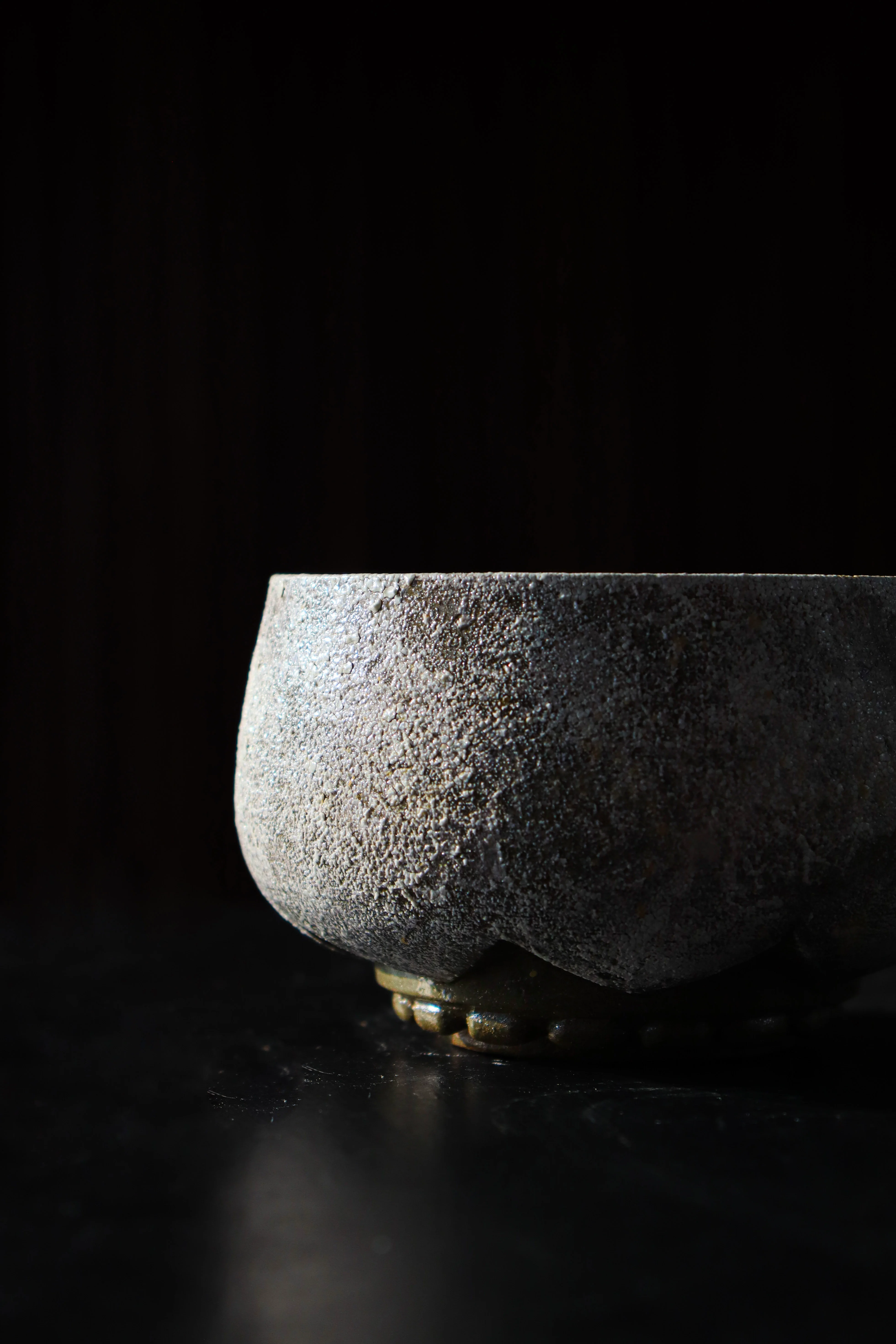Emui: Handmade Matcha Bowl Kasumi-ishi 霞石 (Miststone)  [Available upon request] - Image 4