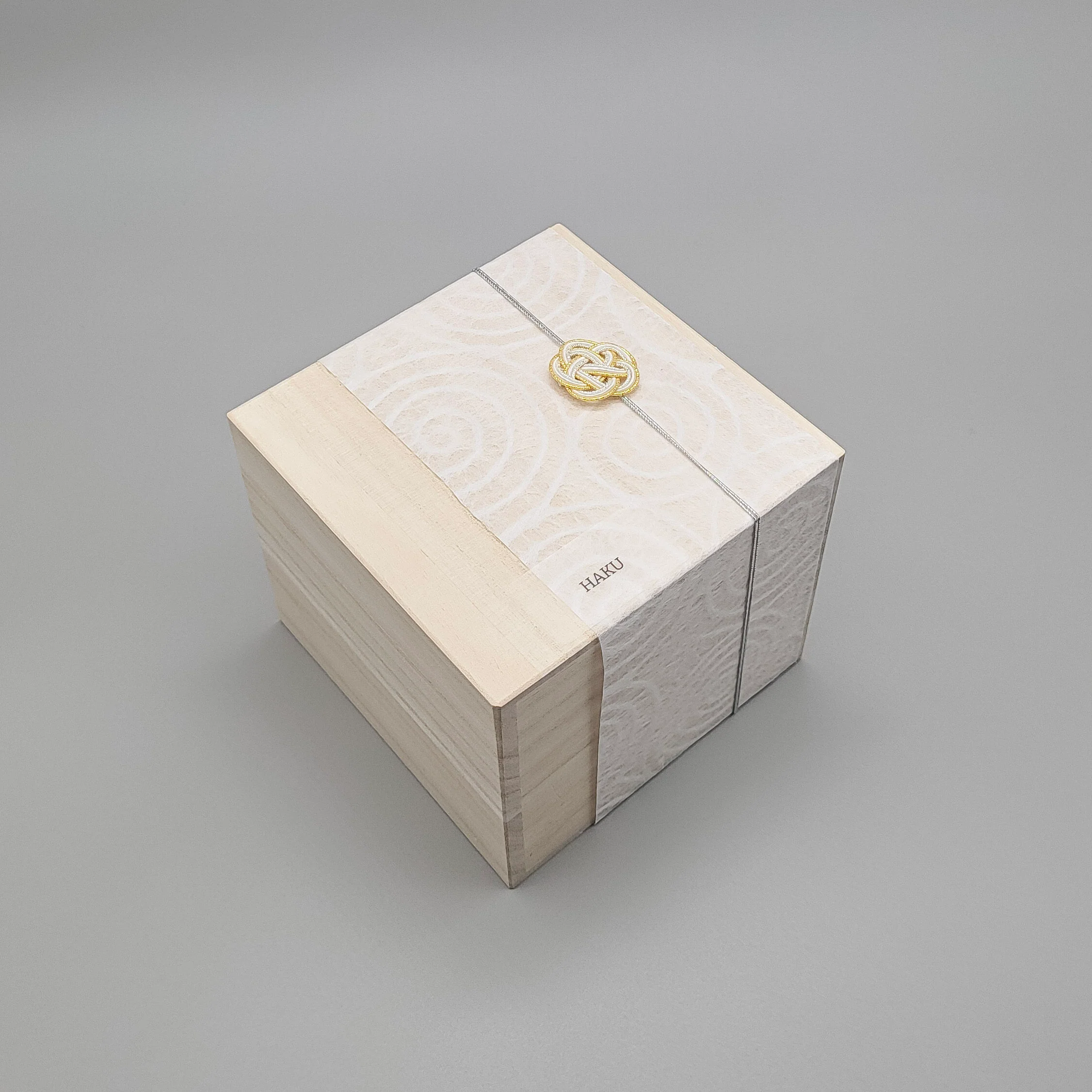 Emui × YUNOMI / HAKU(Handmade Ceramic / 桐箱入りユノミオリジナル) - Image 7