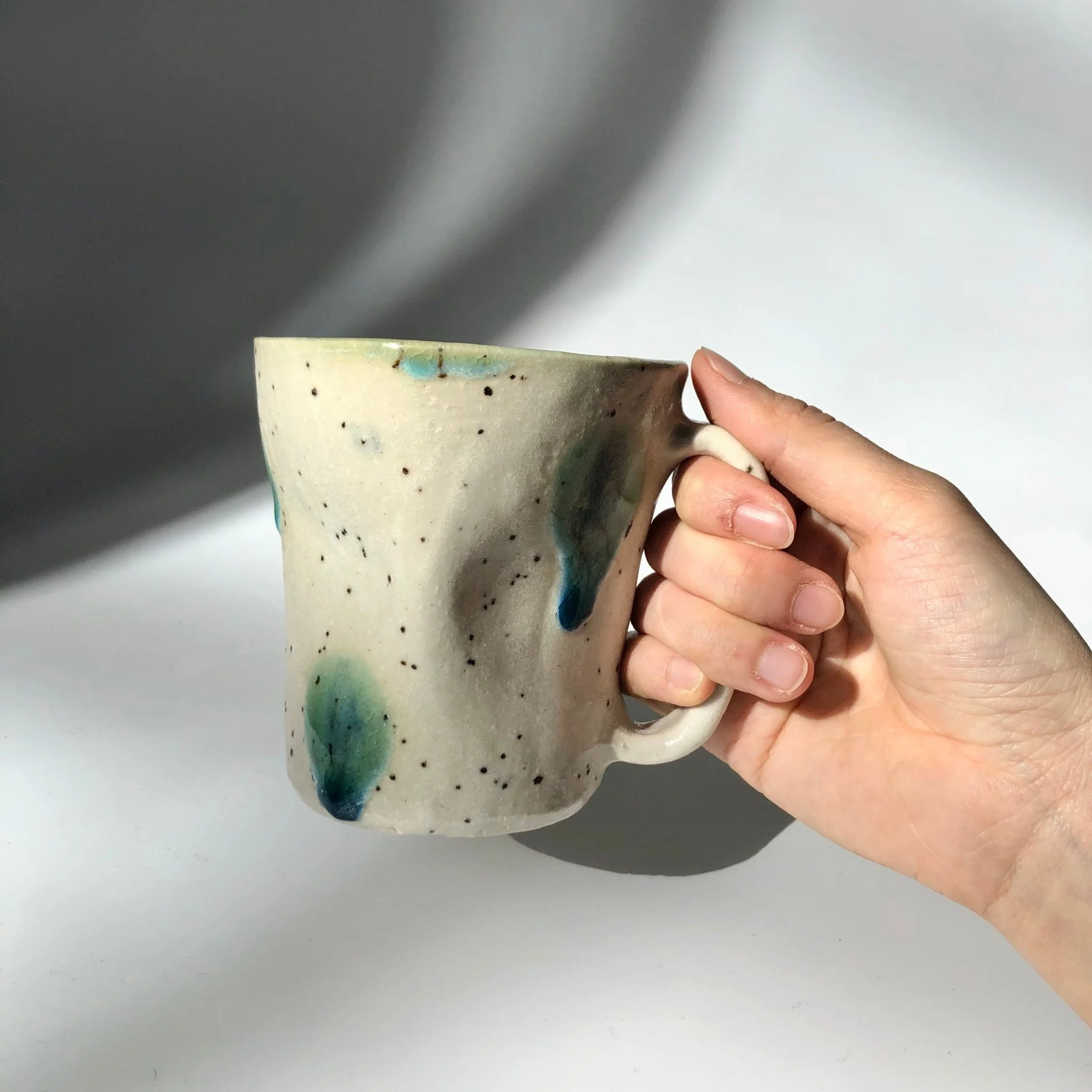 Hiroshi Hirai: Heart Shaped Mug Cup, Green Accents - Image 7