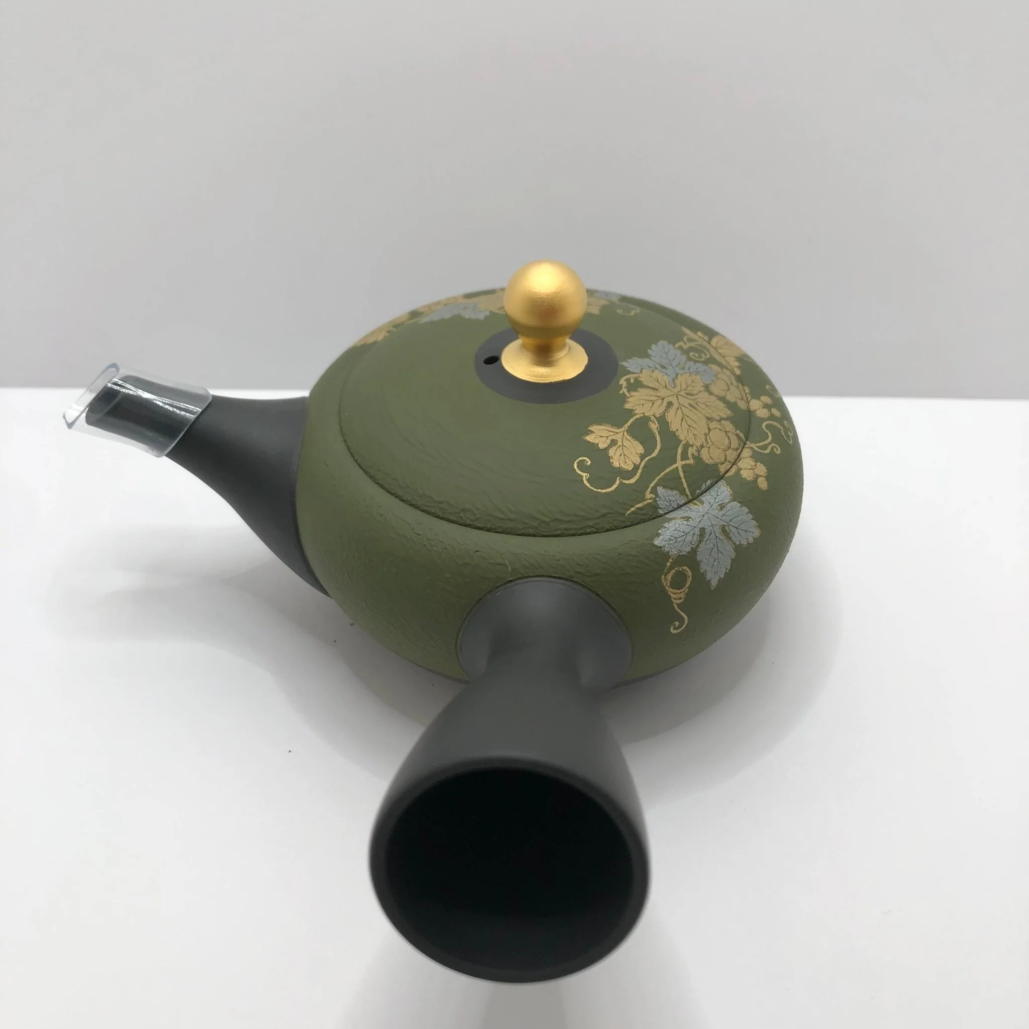 Shouhou Kiln: Tokoname Kyusu Golden Grapes Motif 250 ml 金葡萄 - Image 3