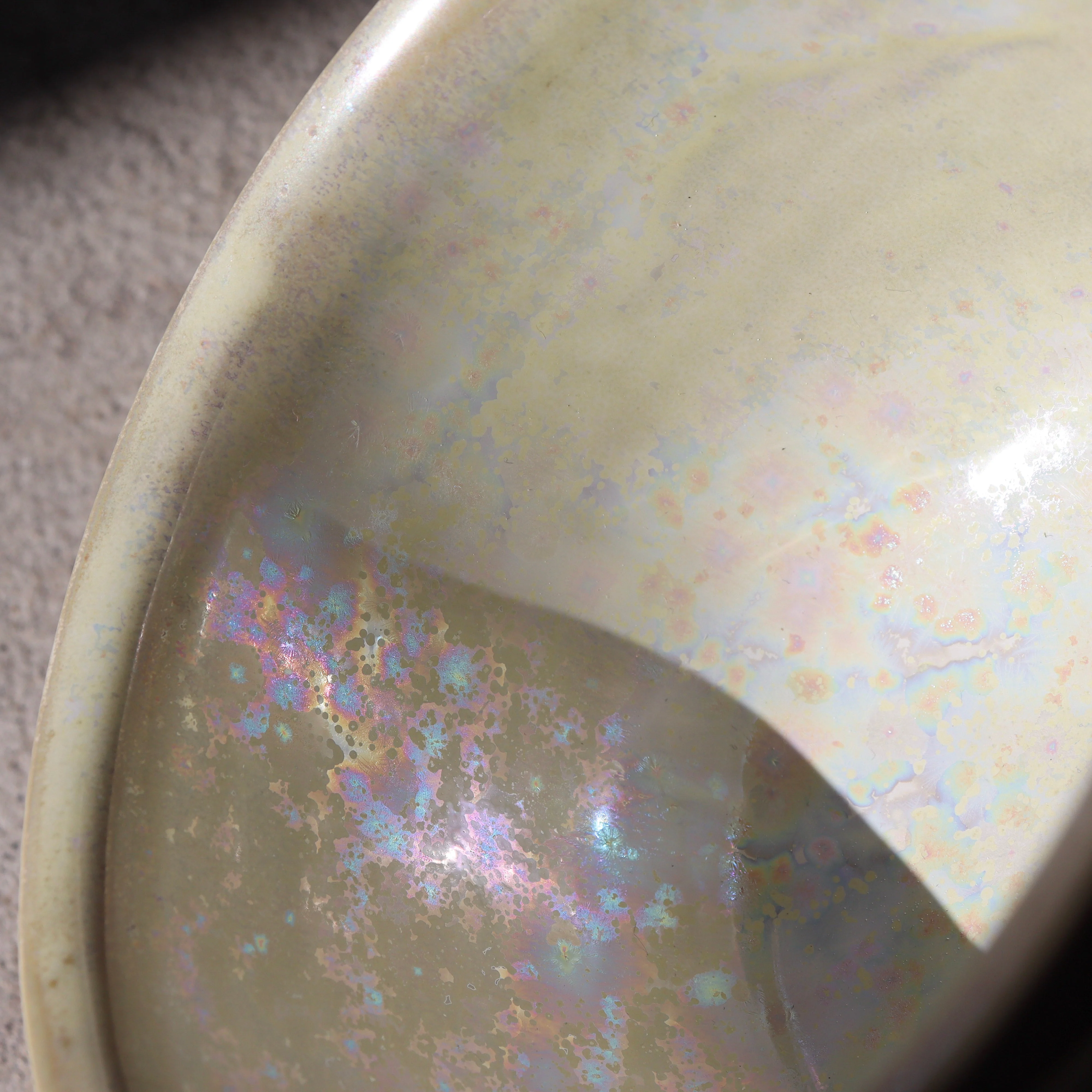 Kiwakoto Suikaen Matcha Pouring Bowl Pearl パール片口抹茶碗 - Image 4