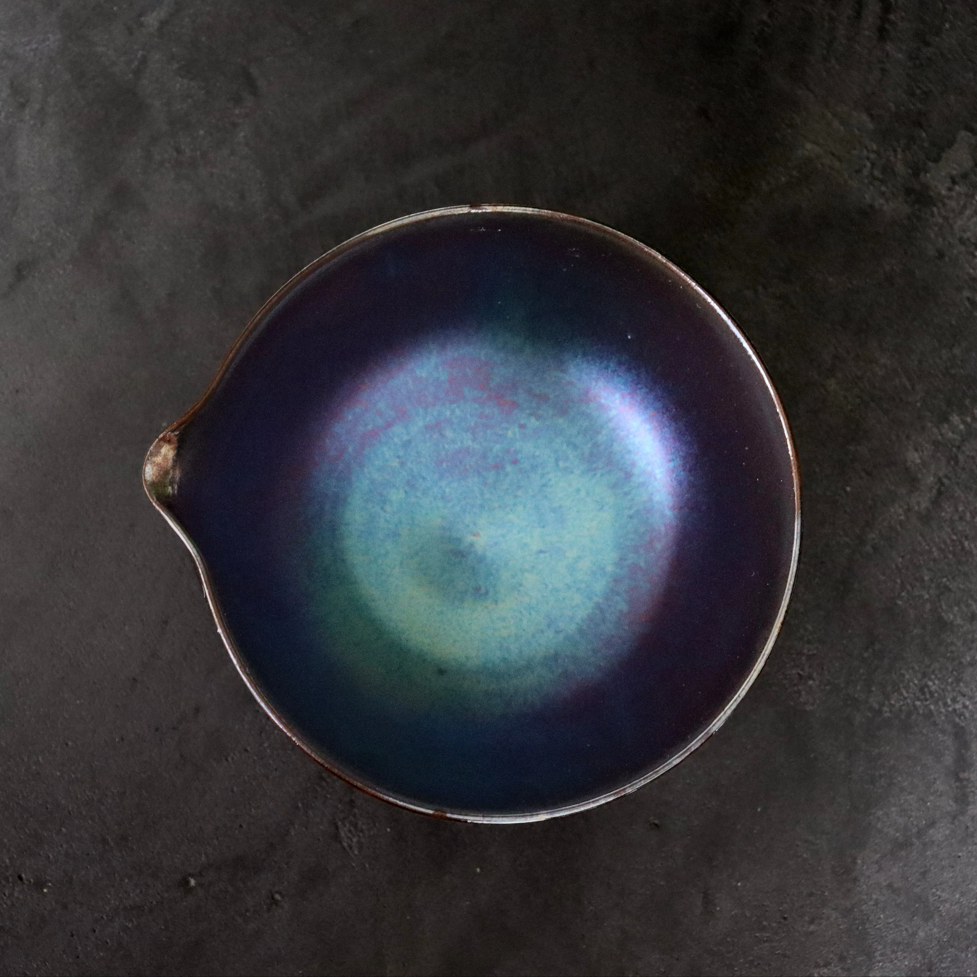 Kiwakoto Suikaen Matcha Pouring Bowl Tenmoku 天目片口抹茶碗 - Image 3