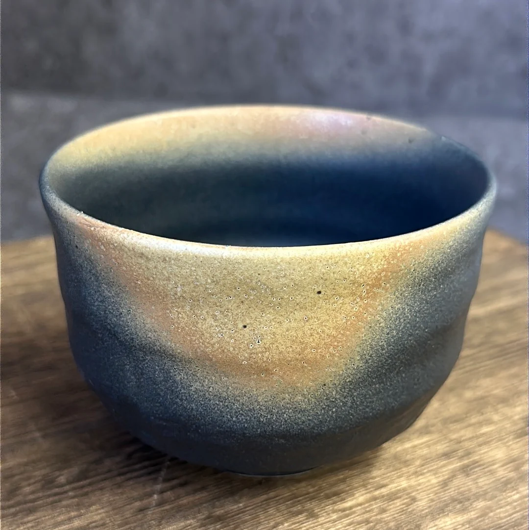 Kizoku Club: Black Bizen-yaki Mini Matcha Bowl - Image 9