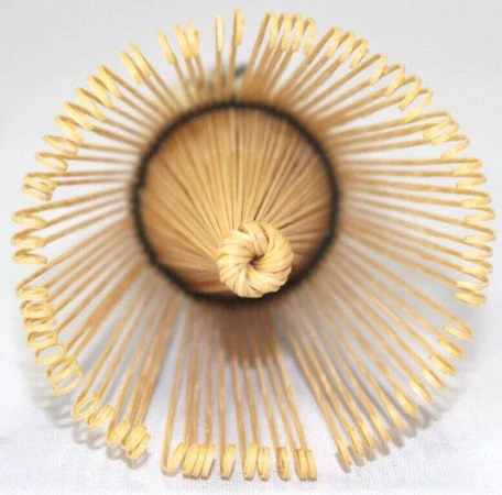 Basic Matcha Bamboo Whisk (Chasen) - 120-prong - Image 3