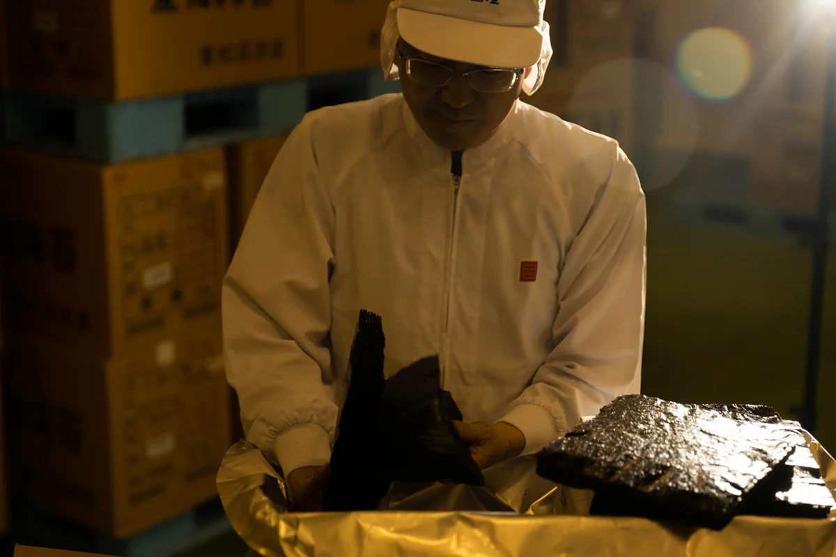 Mikuniya’s Aonori Yakinori Seaweed Sheet for Sushi - Premium Grade 10 pcs - 焼青混海苔 推奨 - Image 6