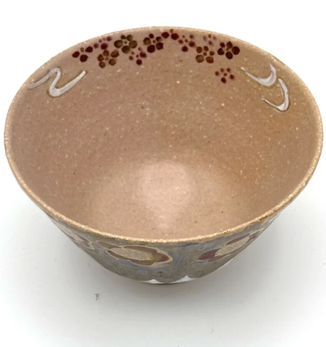 Nagomi: Kyo-yaki Matcha Bowl (京焼抹茶碗  Ume & Mt. Fuji / 梅と富士山） - Image 3