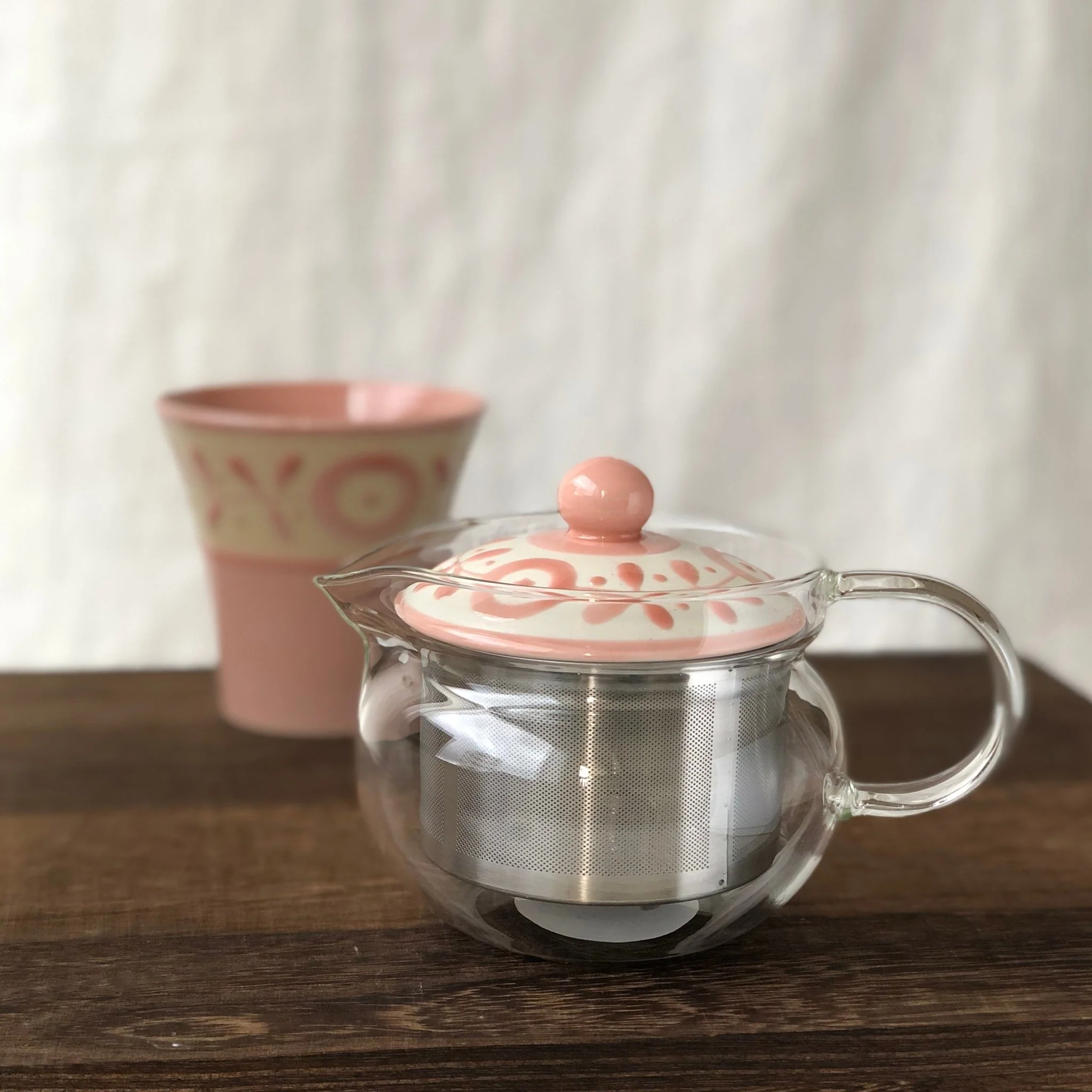Saikai Ceramics: Gaeden, Tea Cup, Baby Pink - Image 4