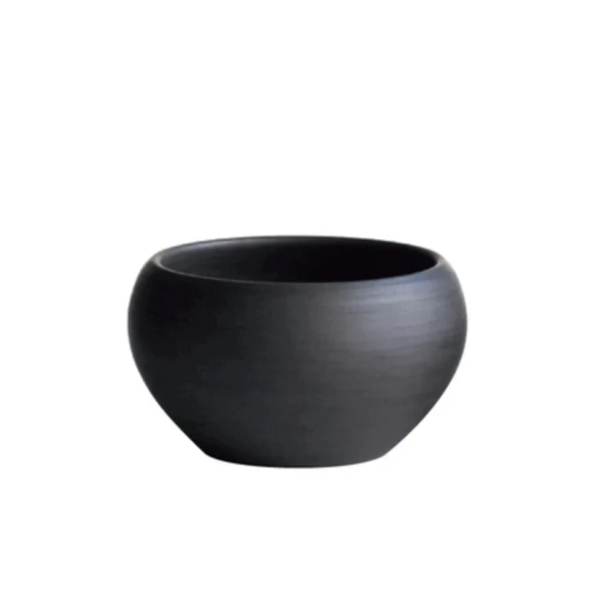 SALIU - Black Tokoname Yunomi Tea Cup -RYO-　湯呑み 凌 - Image 2
