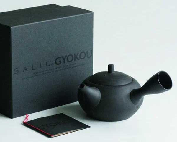 SALIU - Black Tokoname Kyusu Tea Pot -RYO- 急須 凌 - Image 11