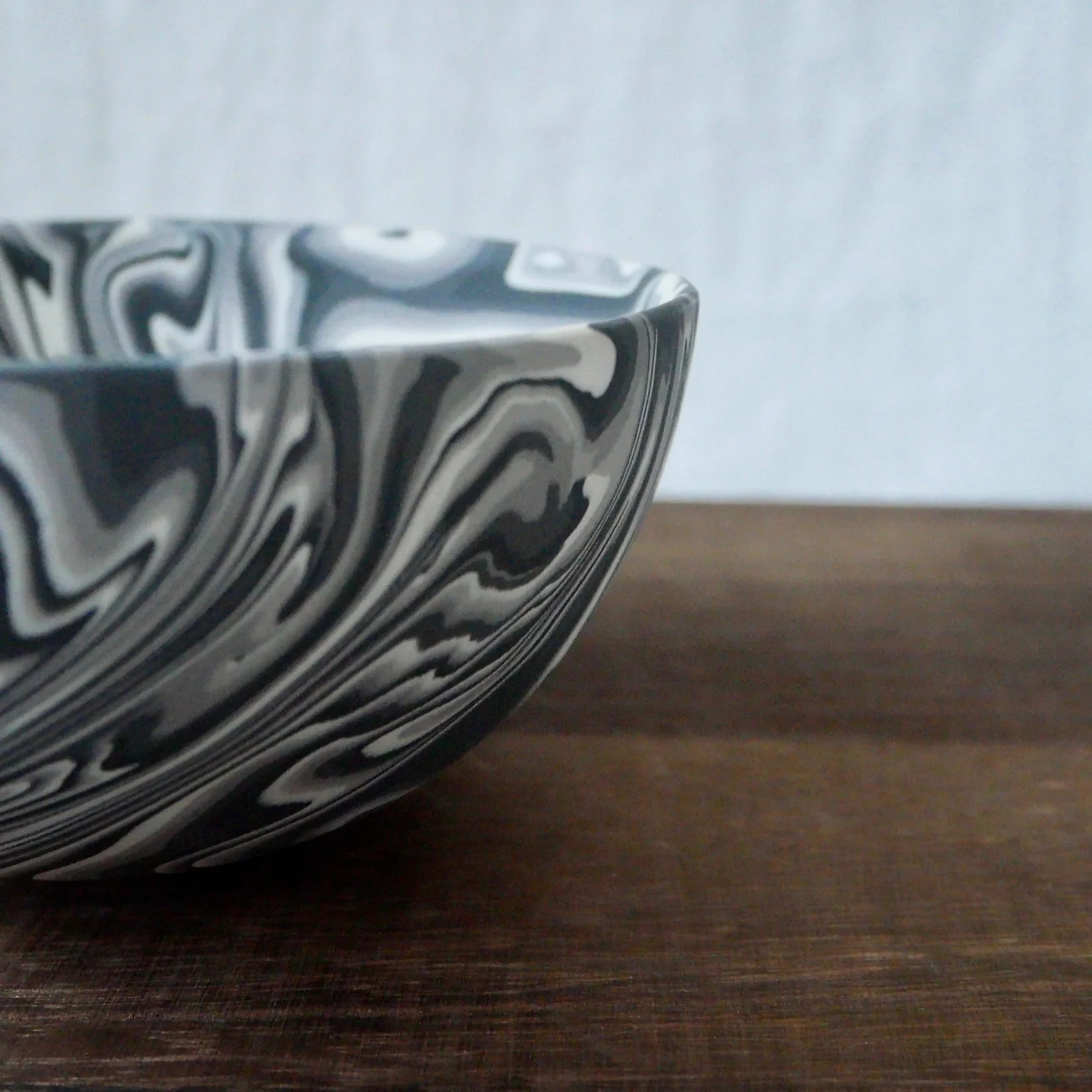 Shinro Yamamoto: Marble Porcelain Matcha Bowl (SOLD OUT) - Image 5