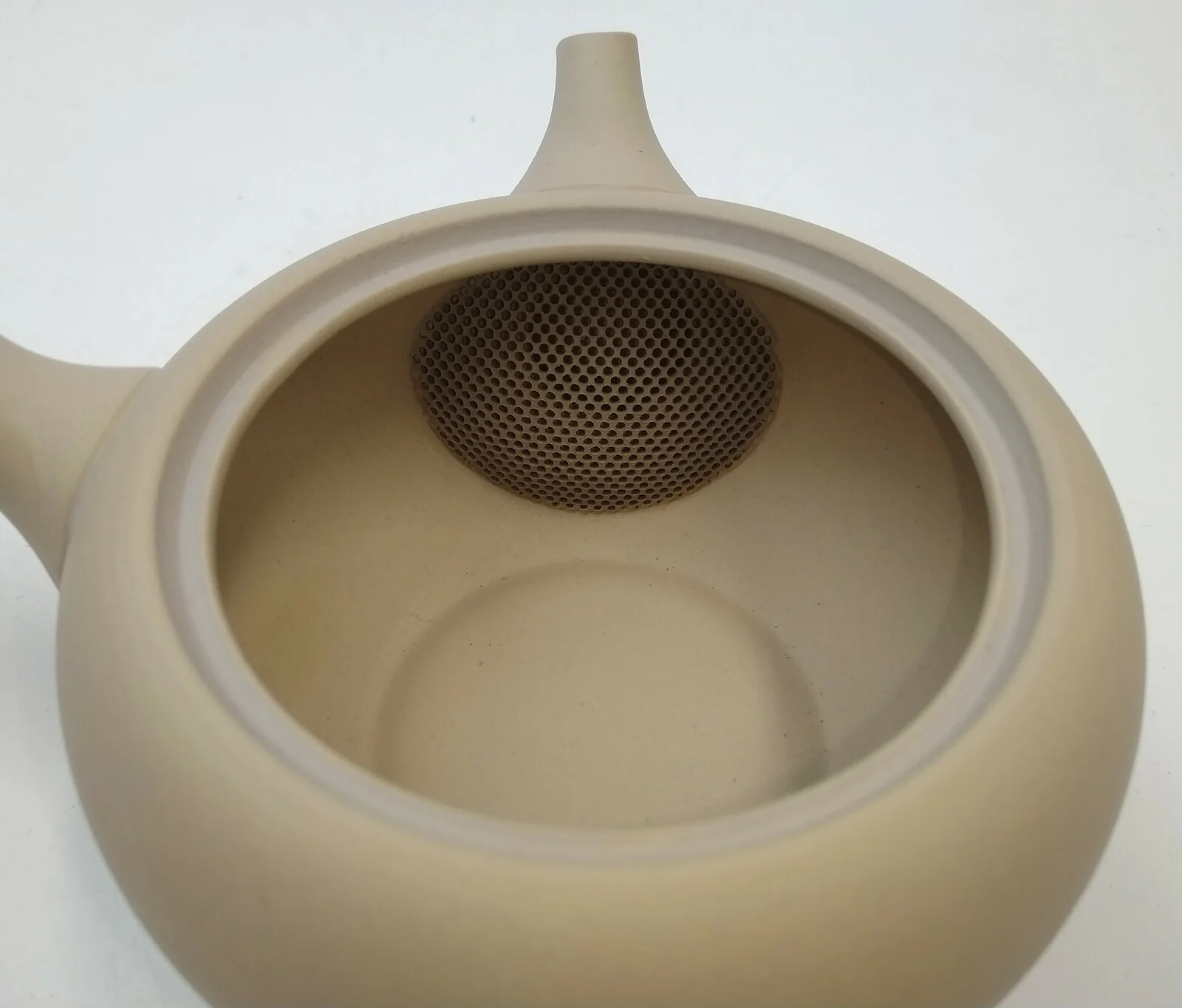 Takasuke Kiln (Y112) 高資陶苑: Tokoname Kyusu Tea Pot, Brown, Asamaru Ceramic Mesh Strainer 300 ml - Image 6