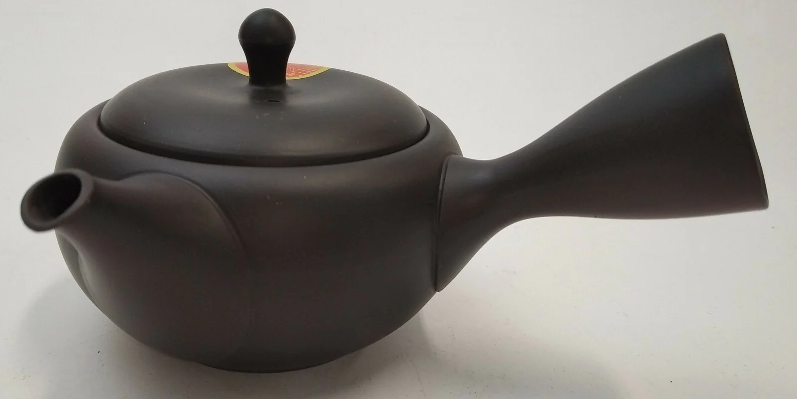 Takasuke Kiln (Y115) 高資陶苑: Tokoname Kyusu Tea Pot, Black, Kikumaru Ceramic Mesh Strainer 250 ml - Image 4
