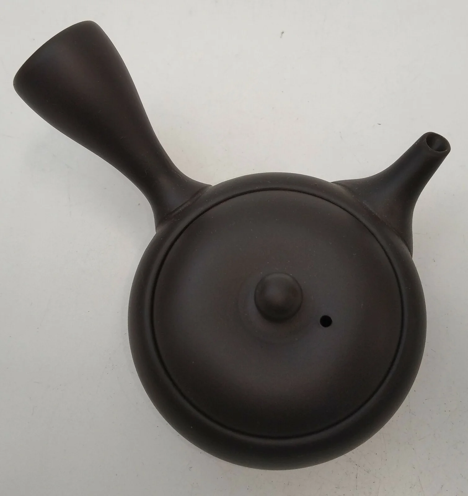 Takasuke Kiln (Y118) 高資陶苑: Tokoname Kyusu Tea Pot, Black, Ceramic Mesh Strainer 100 ml - Image 5