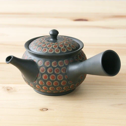 Teruyuki Kiln Takumi101: Tokoname Flower design Kyusu Tea Pot (160 cc) 常滑 二重総印花急須 - Image 4