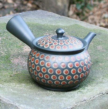 Teruyuki Kiln Takumi101: Tokoname Flower design Kyusu Tea Pot (160 cc) 常滑 二重総印花急須 - Image 5