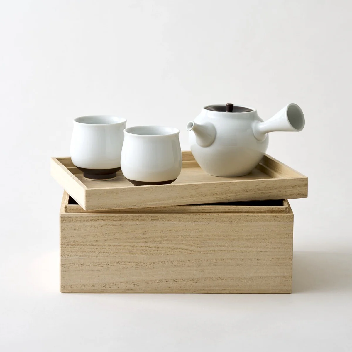 WDH - Hasamiyaki Porcelain White Kyusu Tea Set (Pot + 2 Cups) - Image 7