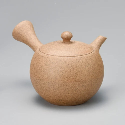 Yamaki Ikai sold out: Camel color Tokoname Yakishime Kyusu Tea Pot (240 cc) 常滑 焼〆急須 キャメル小丸