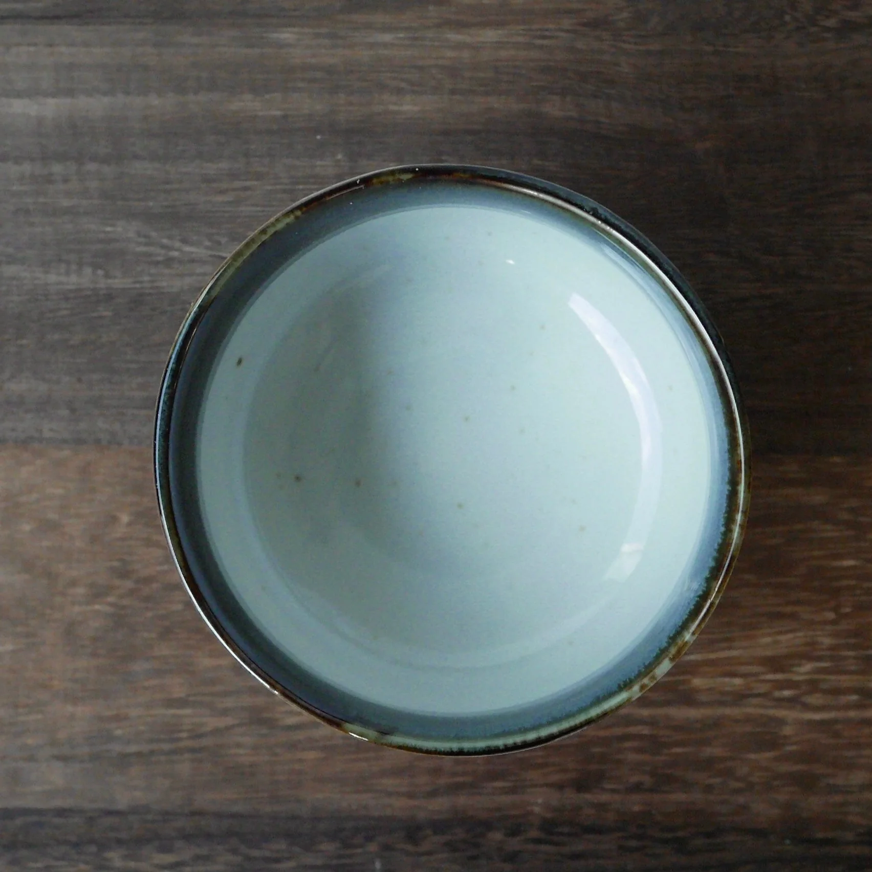 Yamaki Ikai : Karamine Kiln - Blue Yohen Matcha Tea Bowl (Small) 唐峰紺窯変抹茶碗 - Image 4