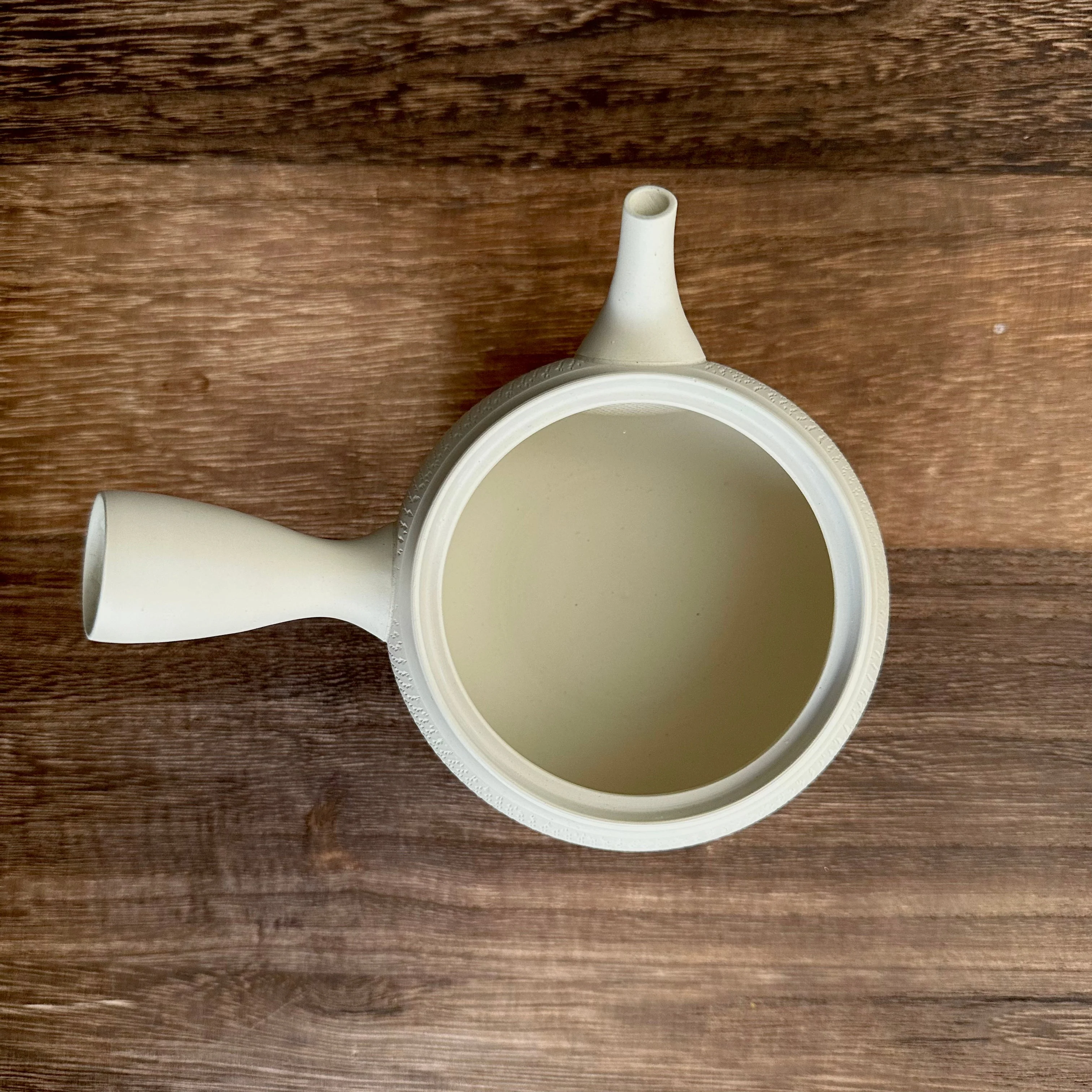 Yamaki ikai (Tousen): Tokoname White Kyusu Tea Pot 常滑 陶仙ホワイト急須 - Image 12