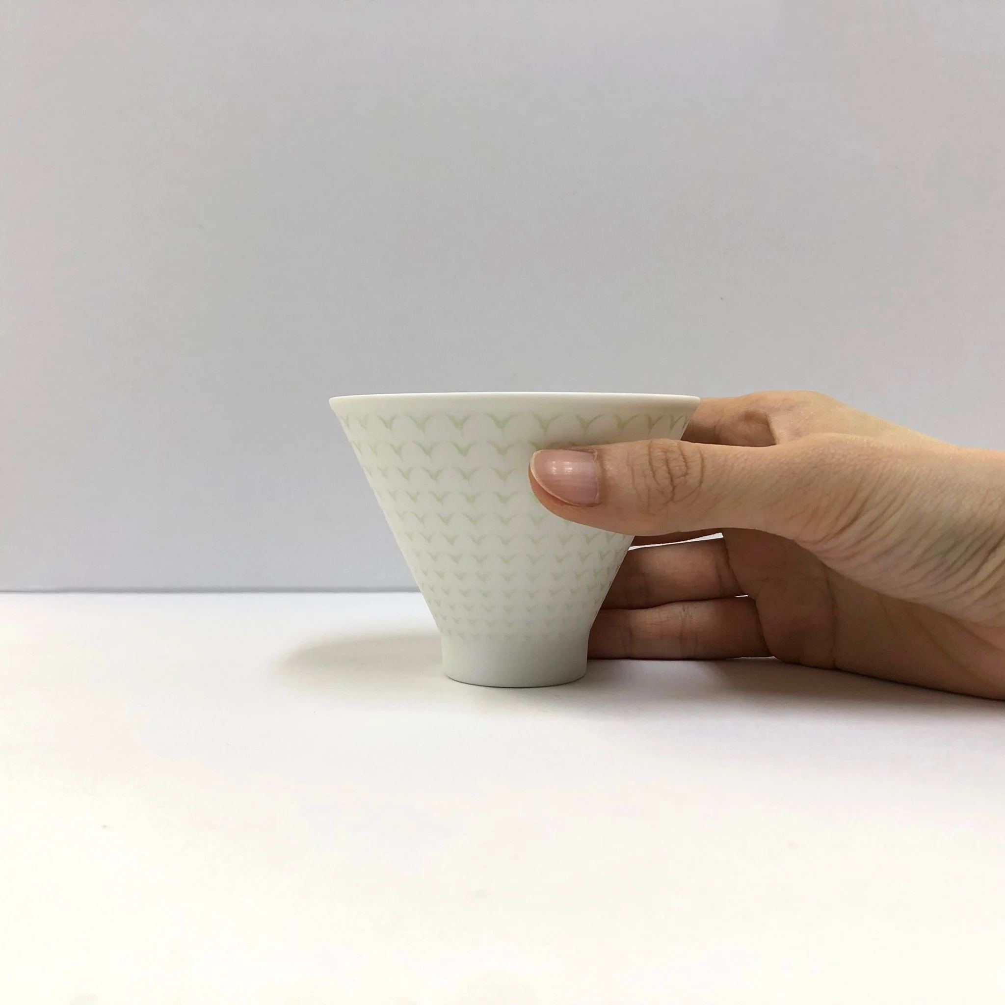 Yamani - Miyama Tableware: Chahaku Morning Glory Tea Cup - Gyokuro Green - Image 4