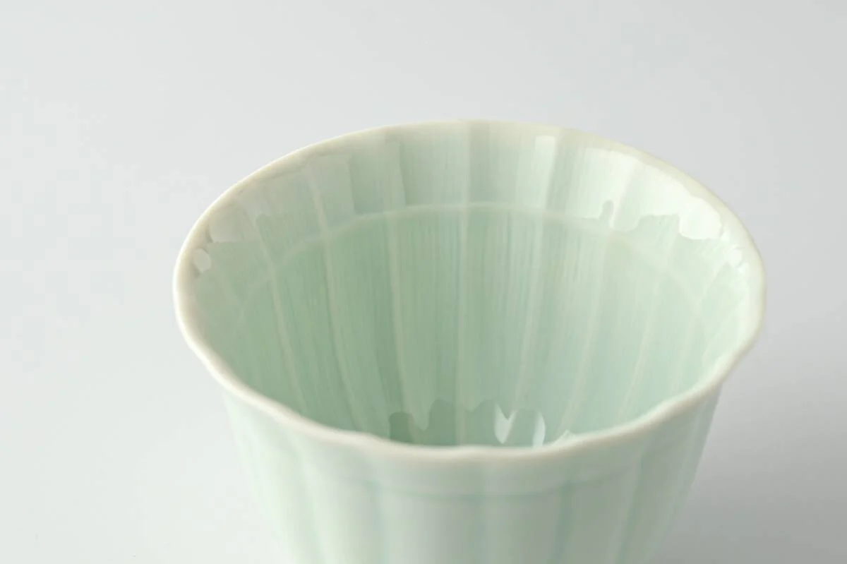 Yamani - Miyama Tableware: Sencha Tea Cup Suzune, Tea Green Color - Image 4