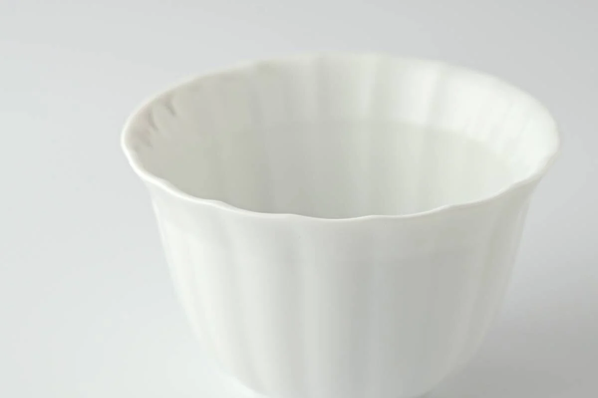 Yamani - Miyama Tableware: Sencha Tea Cup Suzune (6 cm), White Color - Image 3