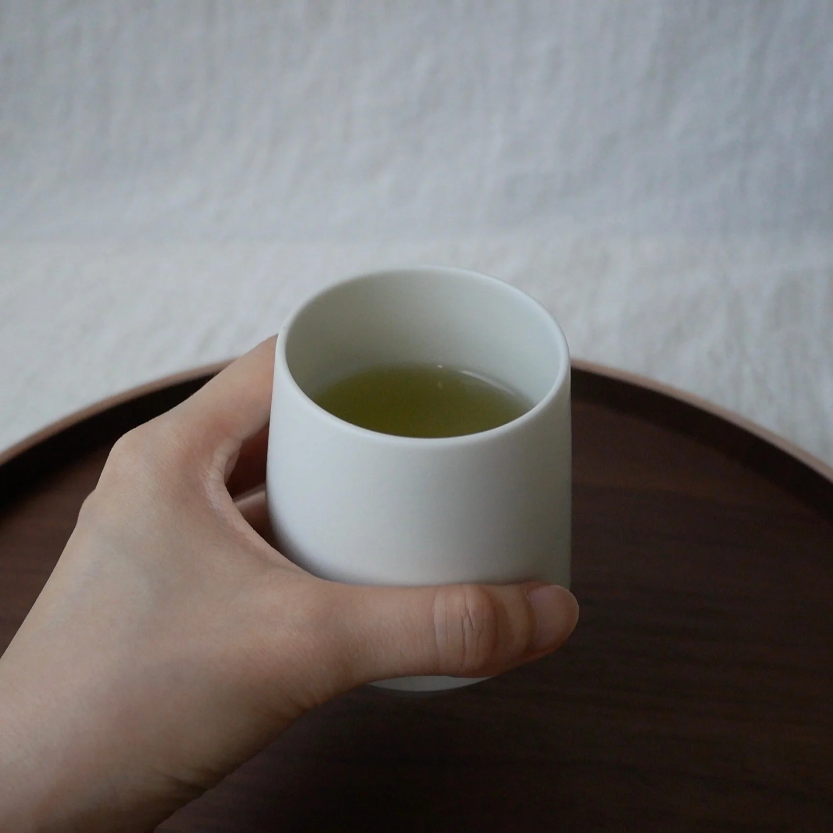 Yamatsu Kiln (Minoyaki, Gifu): Minimalist Frustum Yunomi Tea Cup, White - Image 3